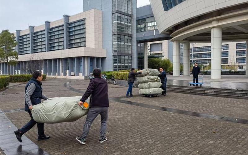 广州鞋子批发市场疫情广卅鞋类批发市场，今日广州日报疫情-今日广州疫情情况-第1张图片-东方成人网